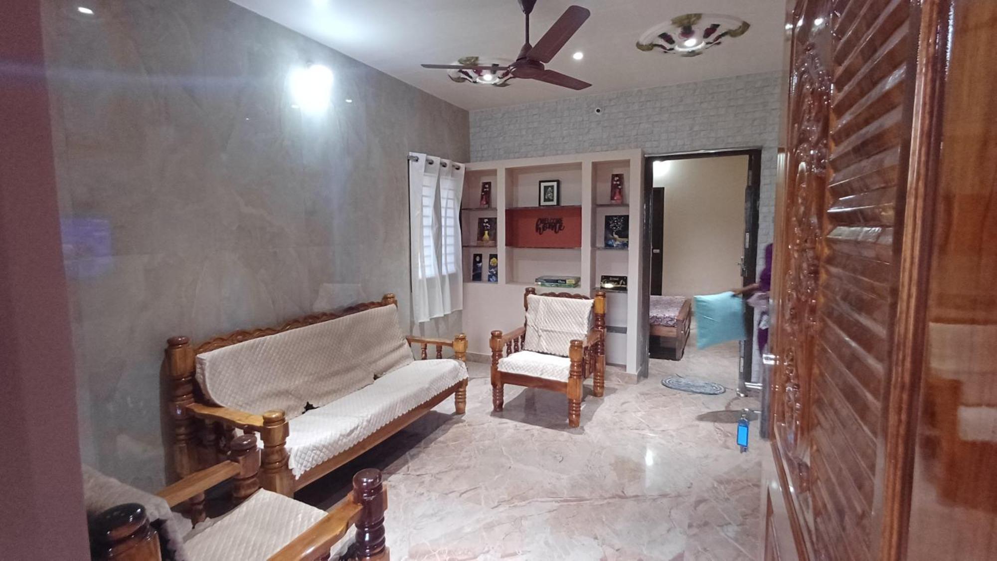 Shi'S Thulasi 2Bhk In Coimbatore Near To Karpagam College, Palakkad Highway, Rathinam College And More Εξωτερικό φωτογραφία
